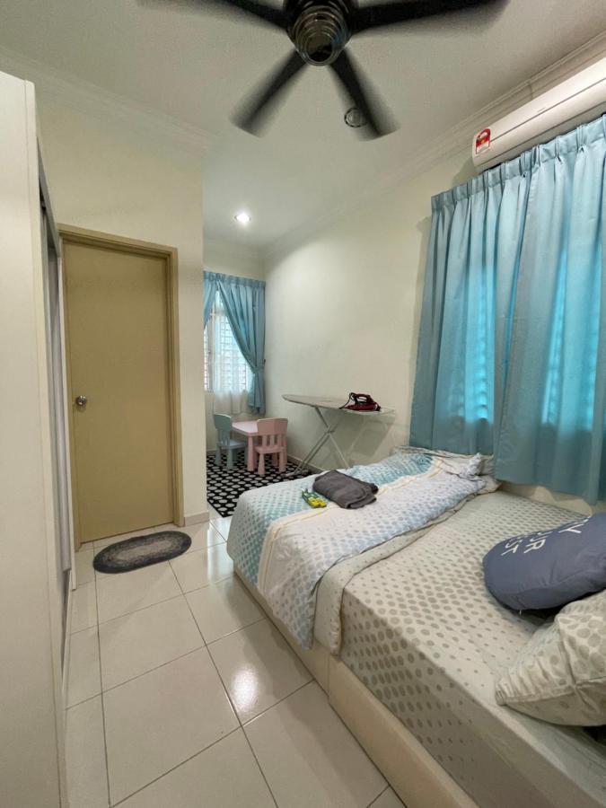 3r D'latania Senawang Taman percutian *