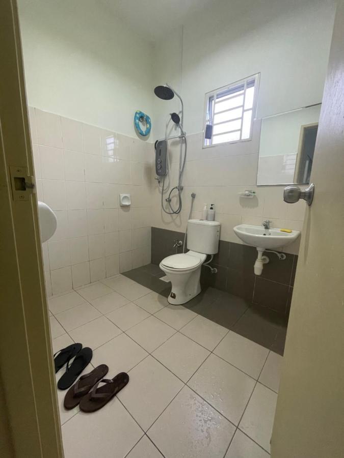 3r D'latania Senawang