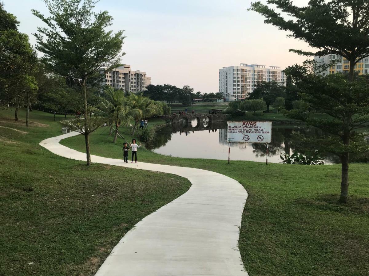 3r D'latania Senawang